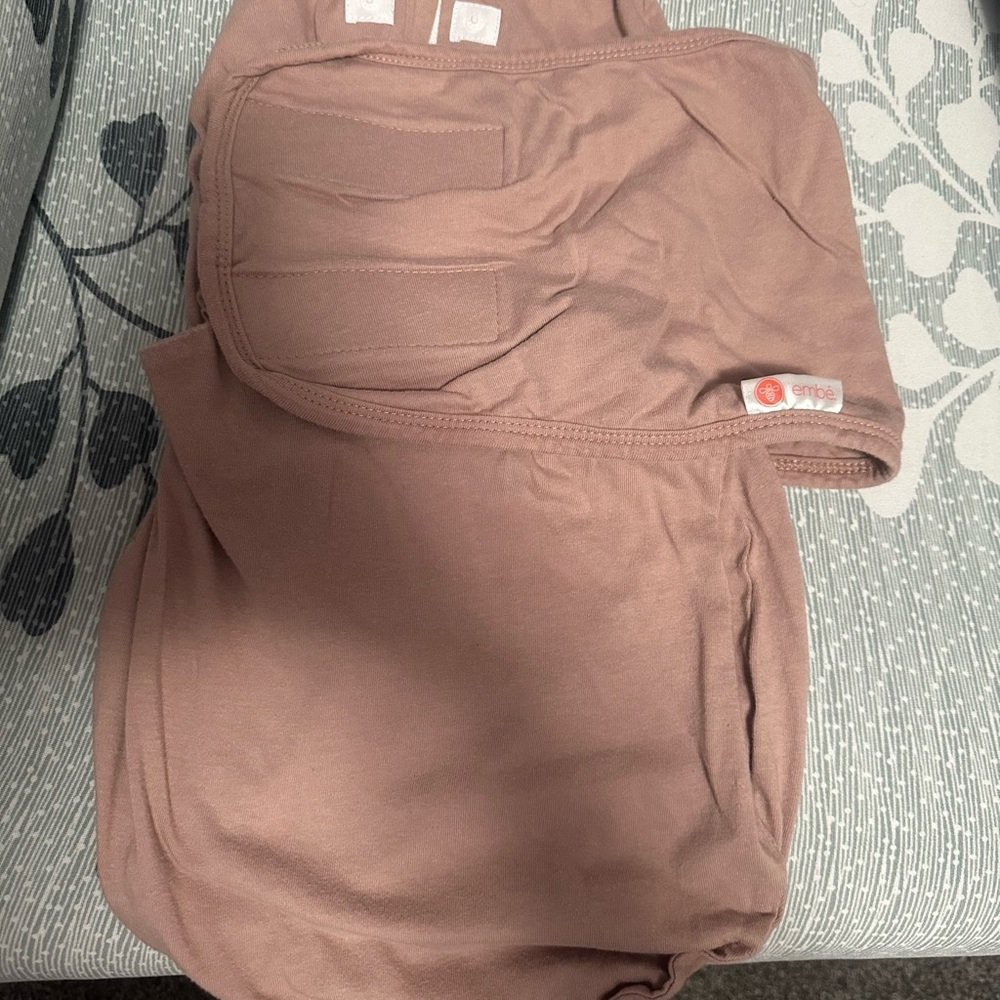 Embé Starter Swaddle